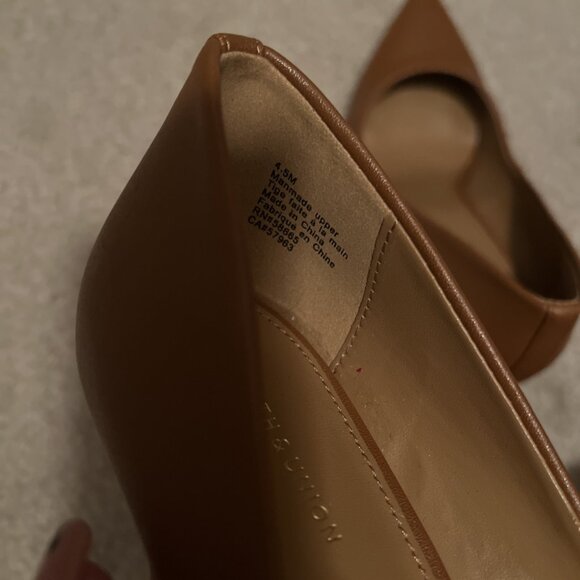 14th & Union Women's Carmel Tan Maty Classic Pump Heels - Picture 5 of 6